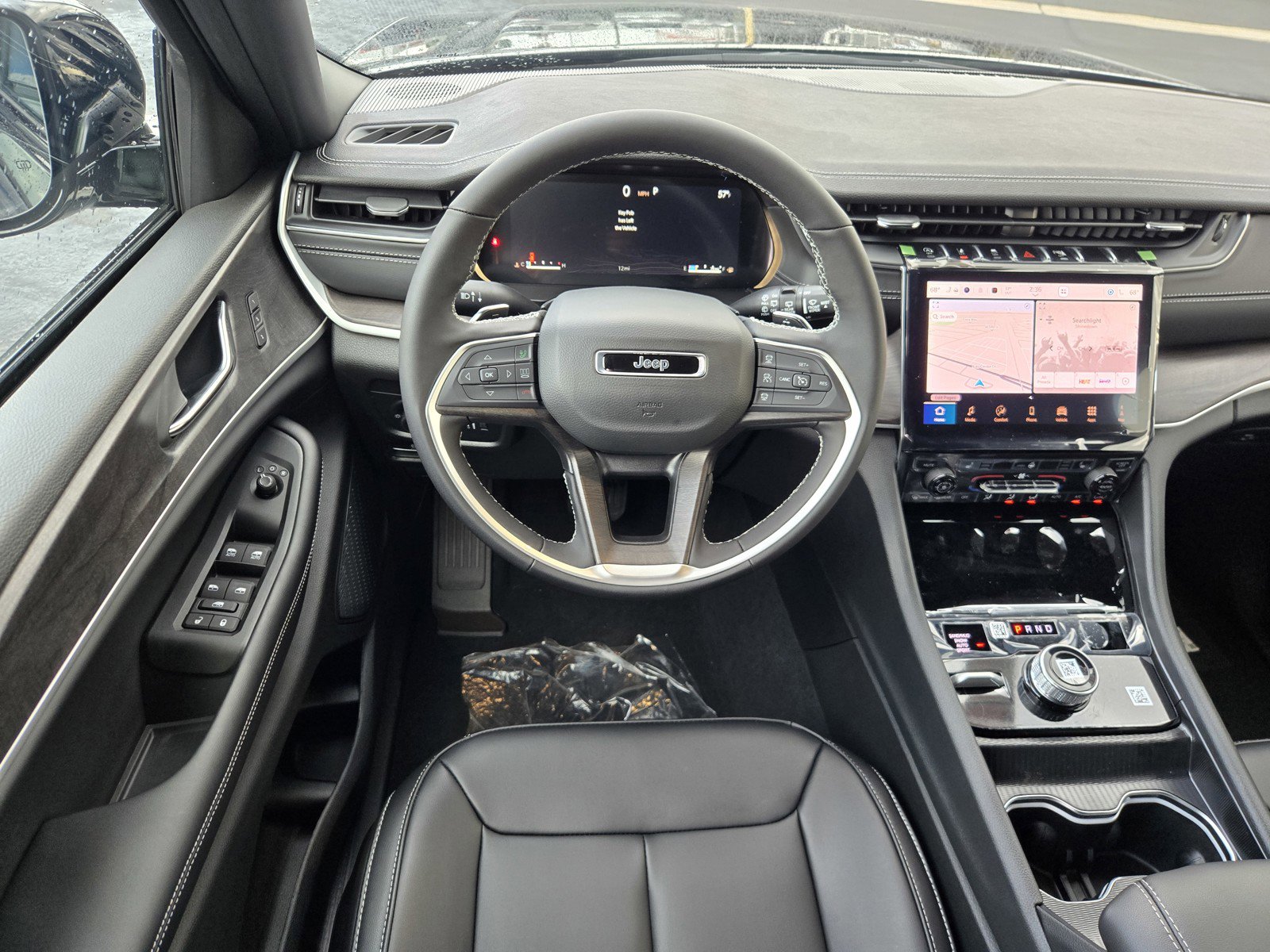 2025 Jeep Grand Cherokee Limited photo 4