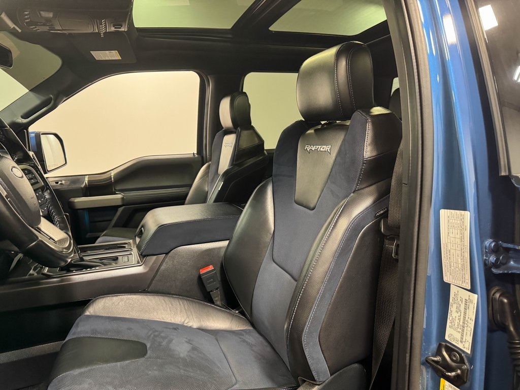 2020 Ford F-150 Raptor photo 52