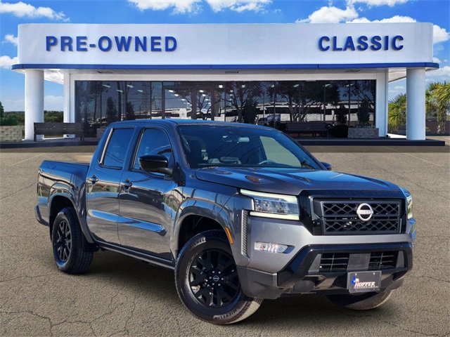 2023 Nissan Frontier SV's photo