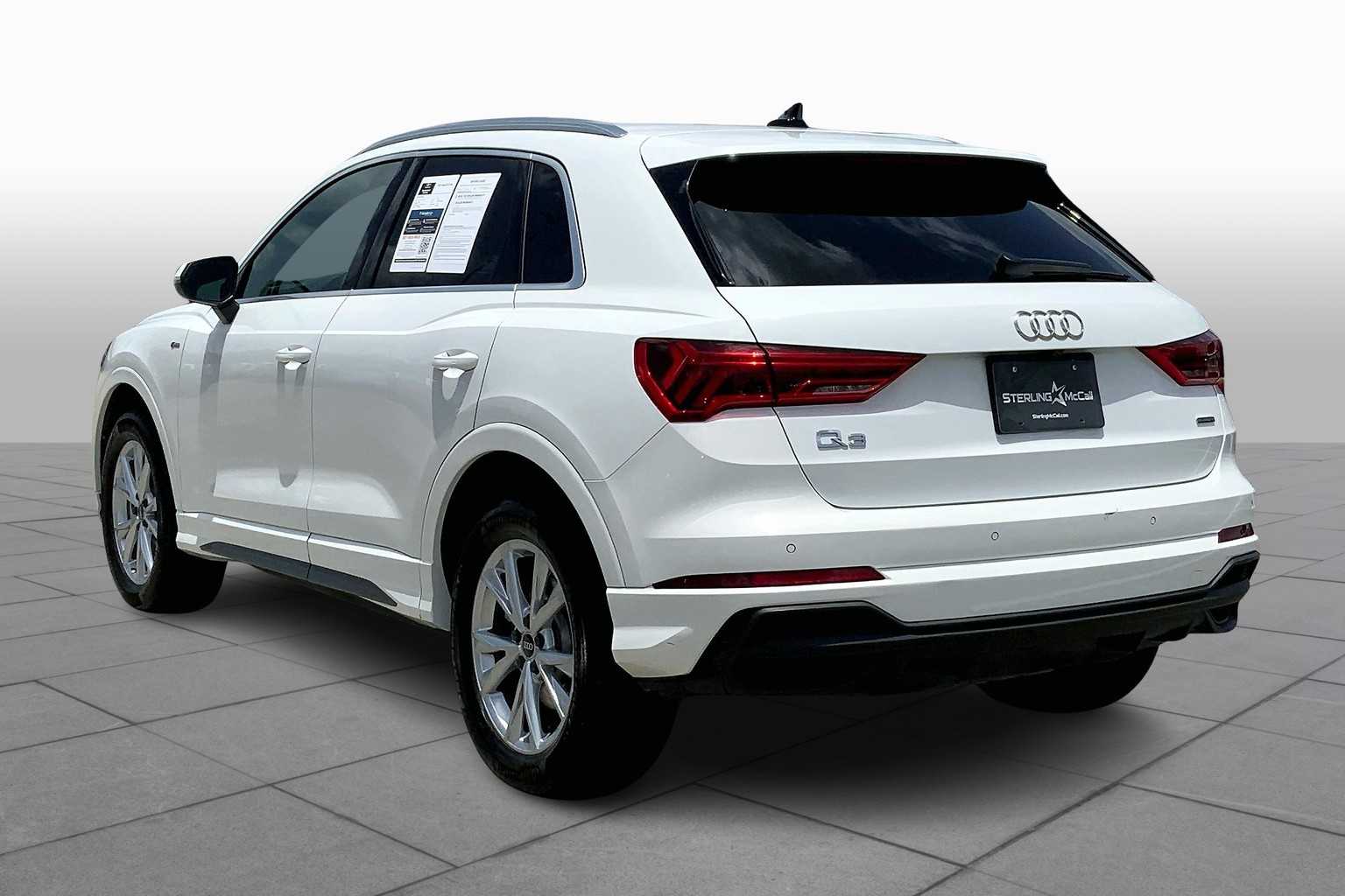 2023 Audi Q3 S line Premium photo 10