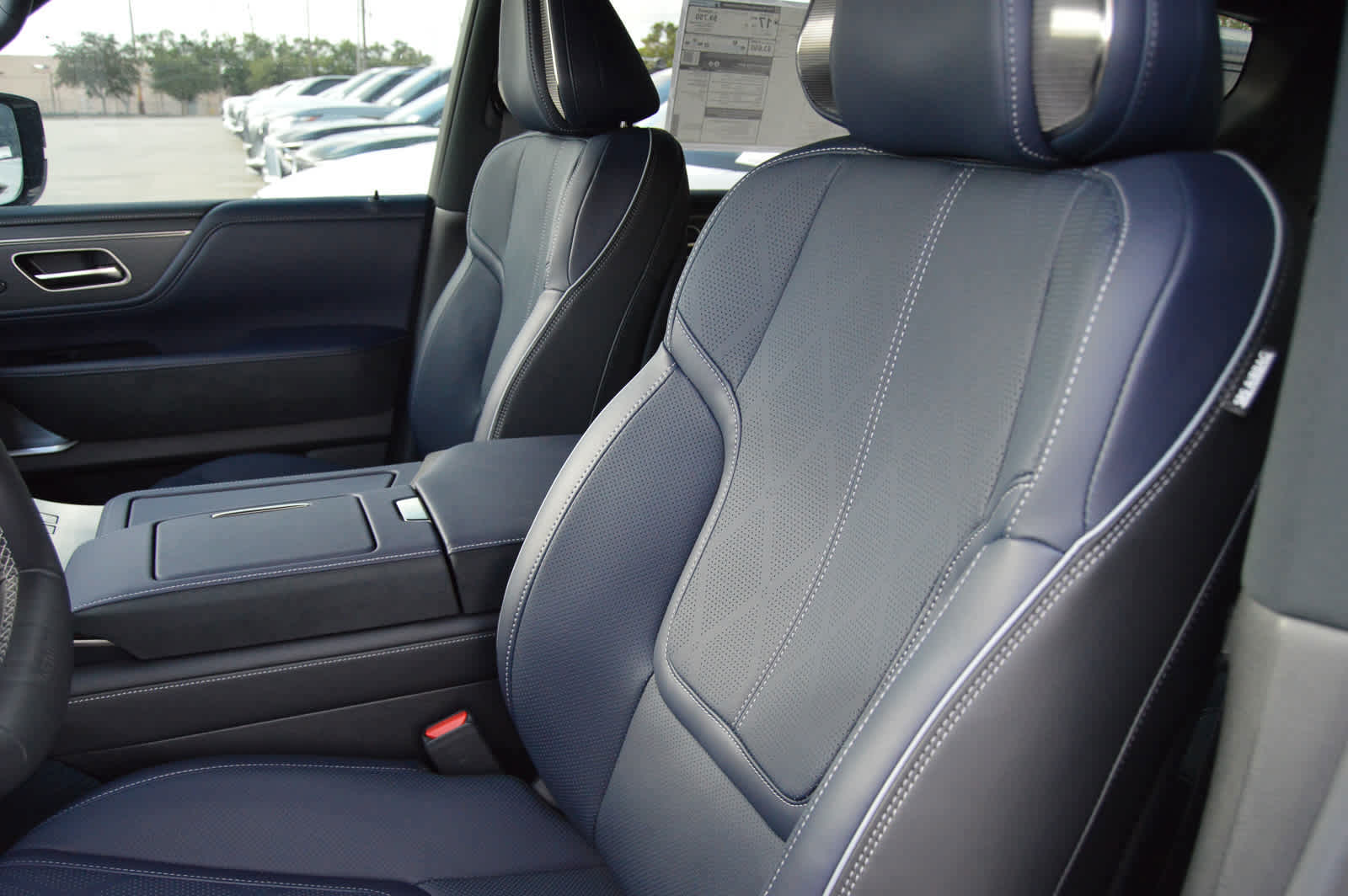 2026 INFINITI QX80 Sport - Photo 8