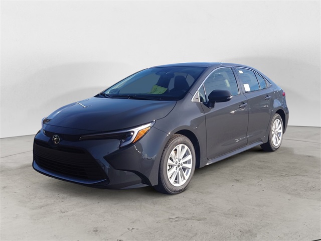 2026 Toyota Corolla XLE's photo