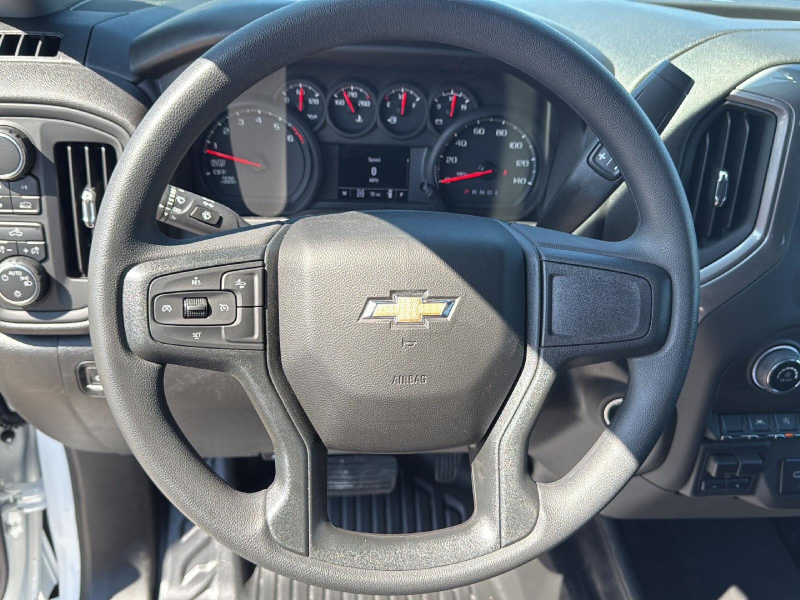 2025 Chevrolet Silverado 1500 photo 15
