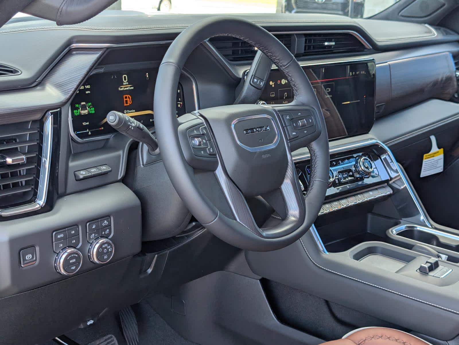 2026 Gmc Sierra 3500 HD Denali Ultimate photo 10