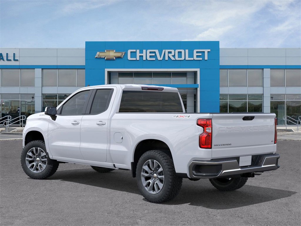 2026 Chevrolet Silverado 1500 LT photo 2