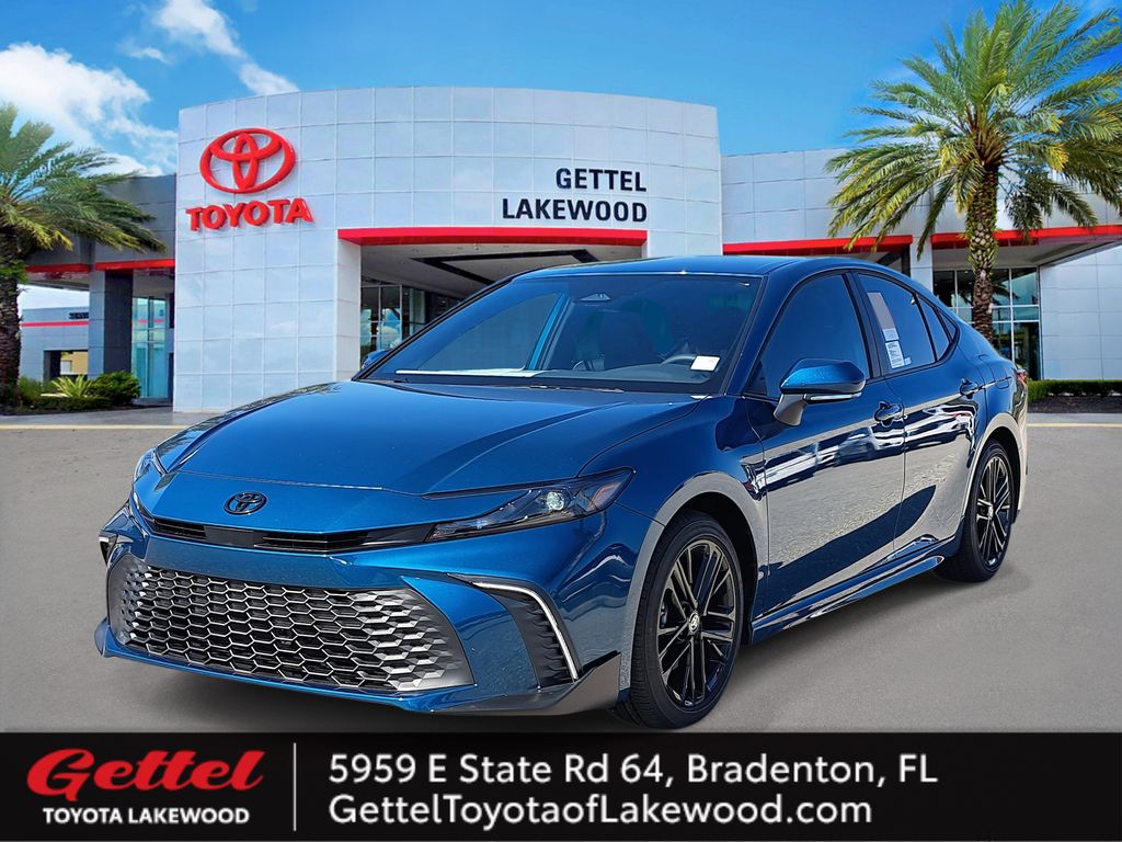 2026 Toyota Camry SE's photo