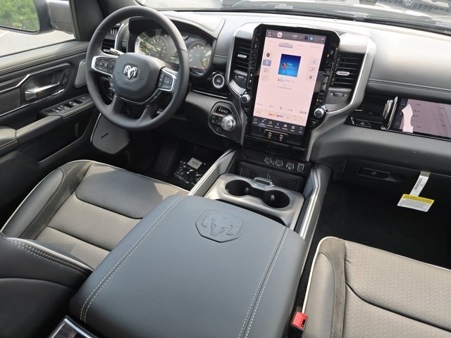 2026 Ram 1500 Laramie photo 32