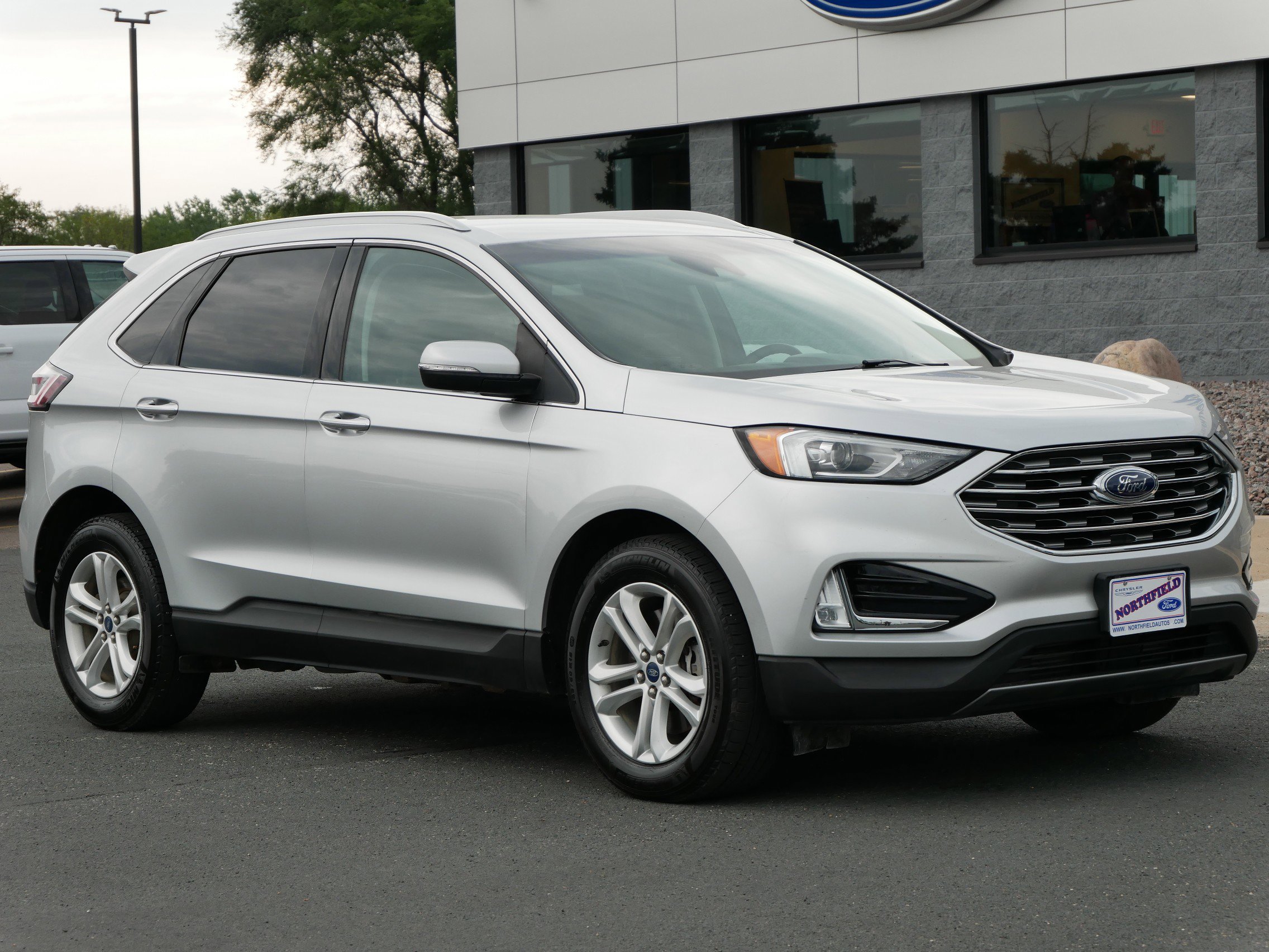 Used 2019 Ford Edge SEL with VIN 2FMPK4J94KBC26214 for sale in Northfield, Minnesota