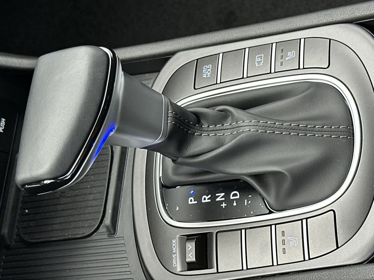 2026 Hyundai Kona SEL photo 19
