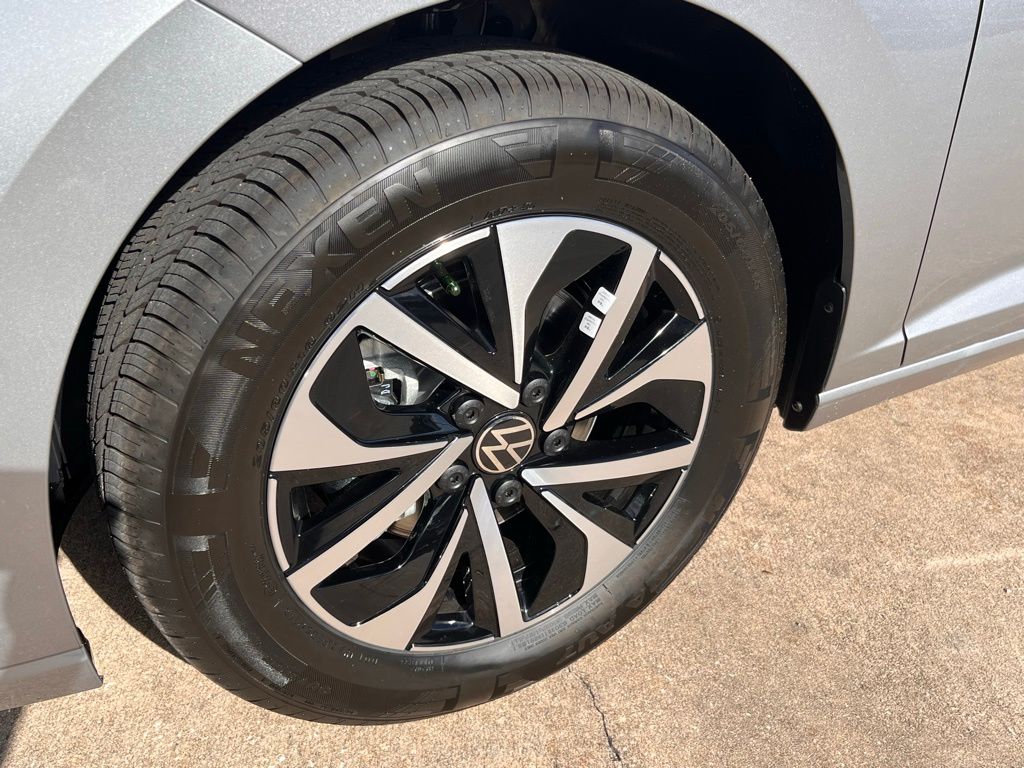 2026 Volkswagen Jetta 1.5T S photo 16