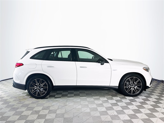 2025 Mercedes Benz GLC 43 AMG photo 8