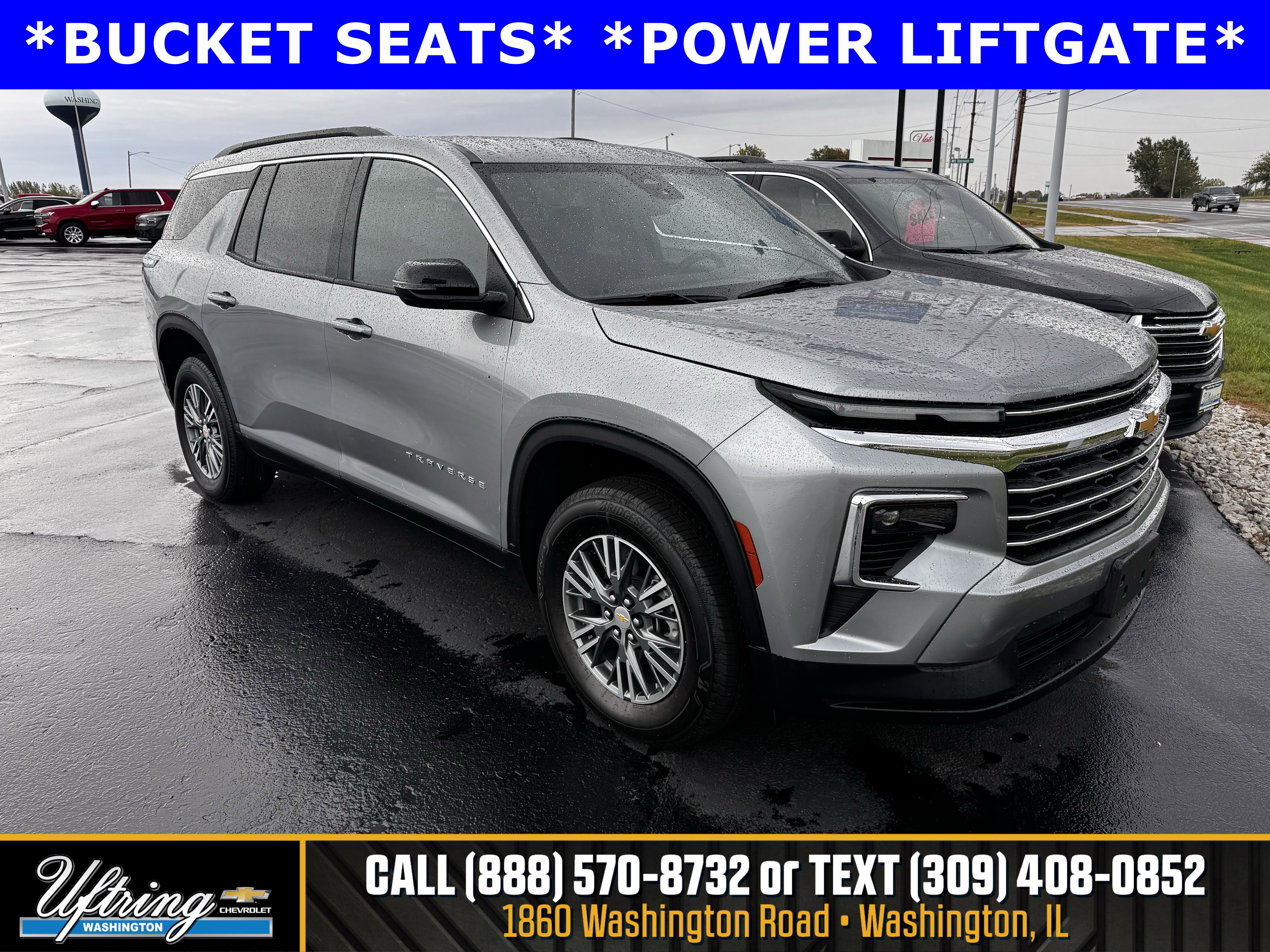 2025 Chevrolet Traverse LT's photo