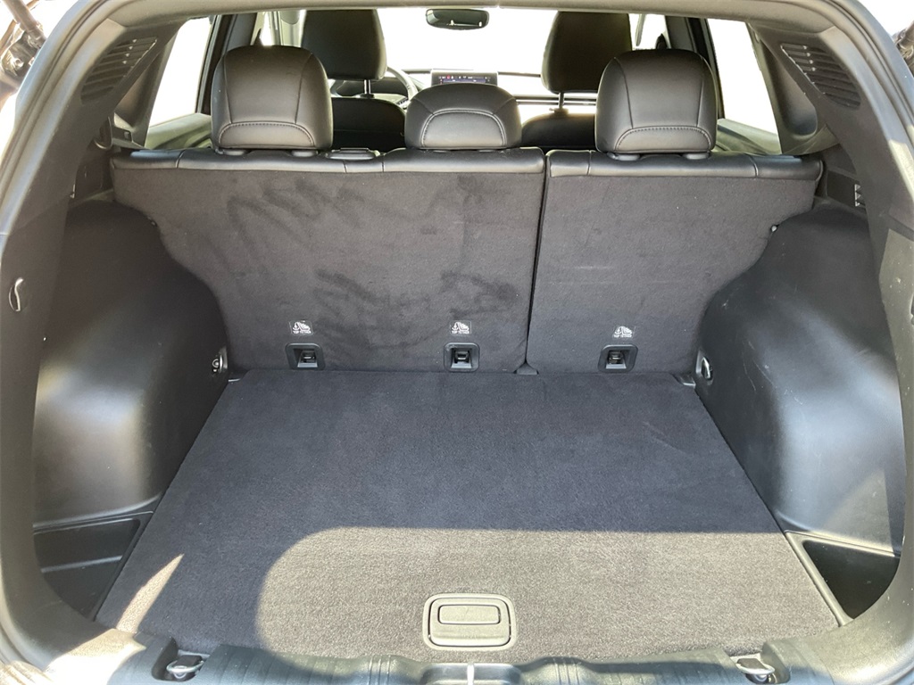 2023 Jeep Compass Latitude Lux photo 30