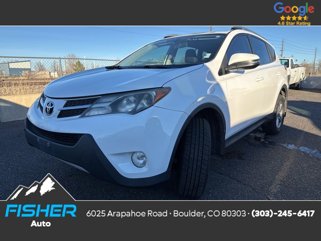 2015 Toyota RAV4 XLE's photo