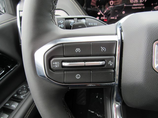 2025 Gmc Yukon photo 16