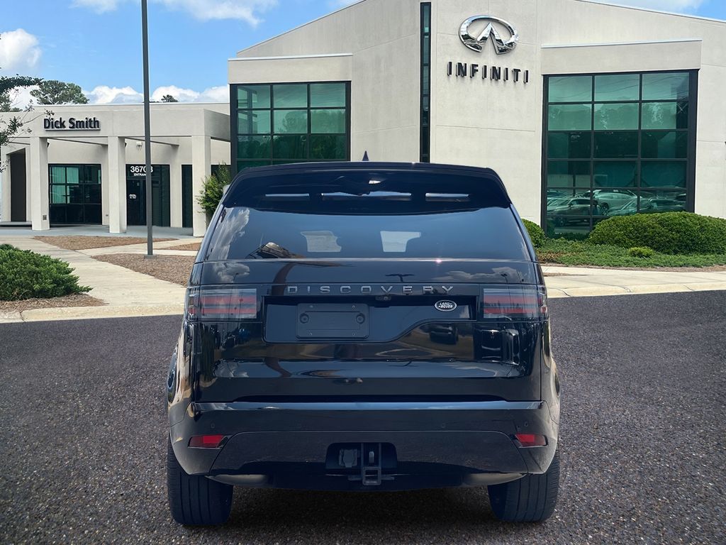 2023 Land Rover Discovery S R-Dynamic photo 4