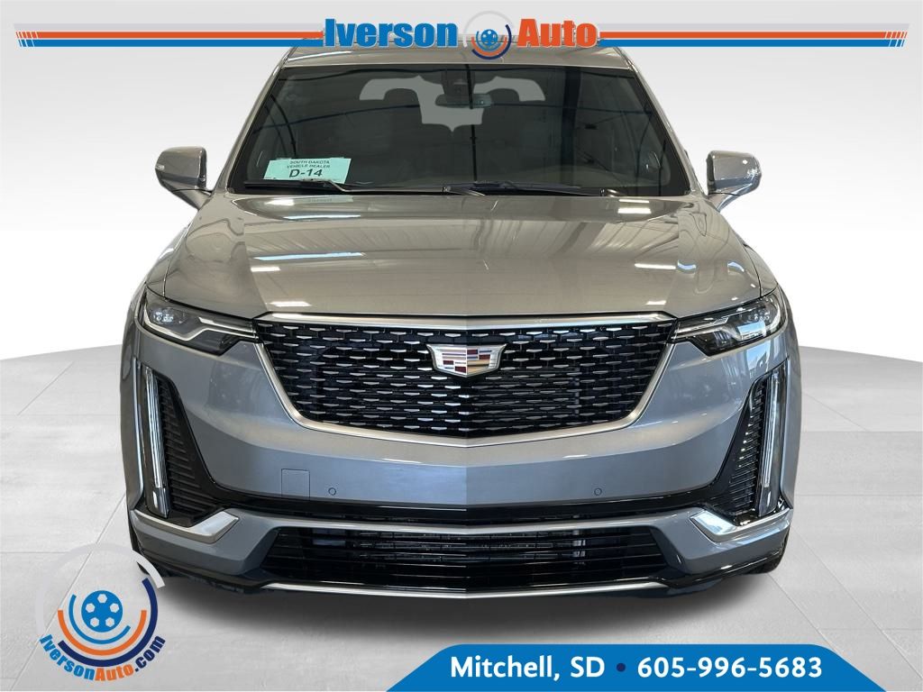 2023 Cadillac XT6 Premium Luxury photo 2