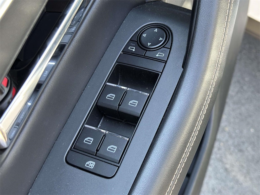 2024 Mazda CX-90 Premium photo 27