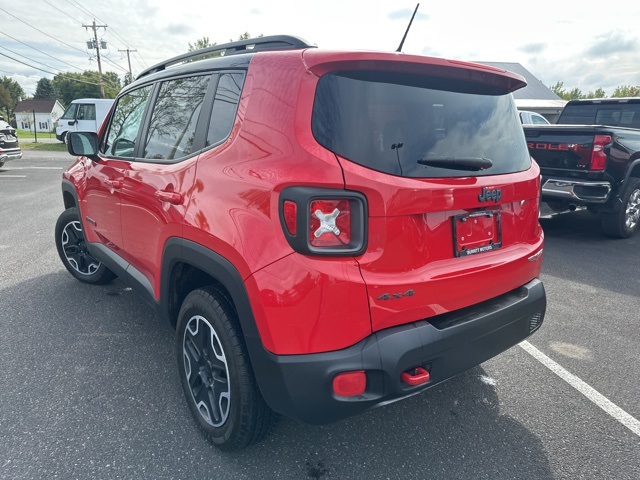2016 Jeep Renegade Trailhawk photo 5
