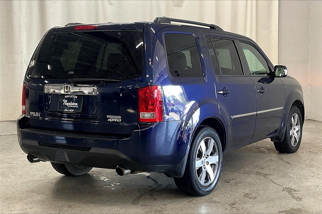 2013 Honda Pilot Touring photo 11