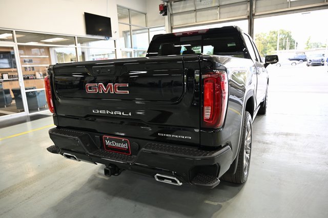 2026 Gmc Sierra 1500 Denali photo 4