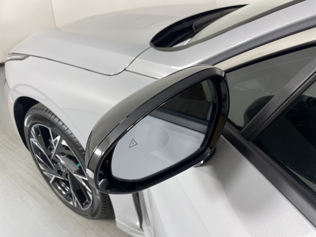 2026 Kia K5 GT-Line photo 13