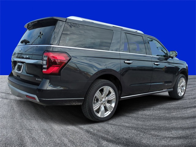 2023 Ford Expedition MAX Platinum photo 3