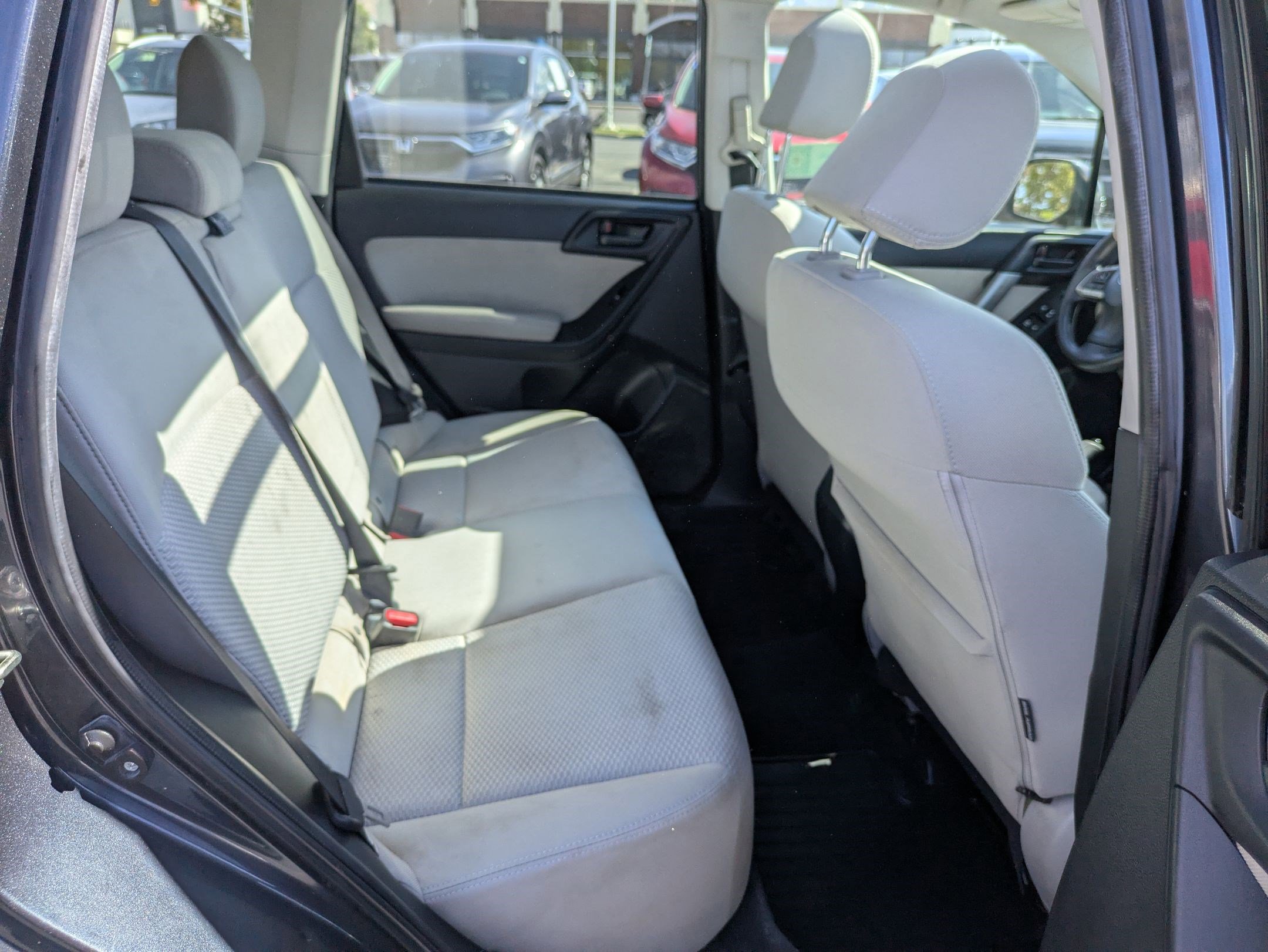 2016 Subaru Forester 2.5i Premium photo 28