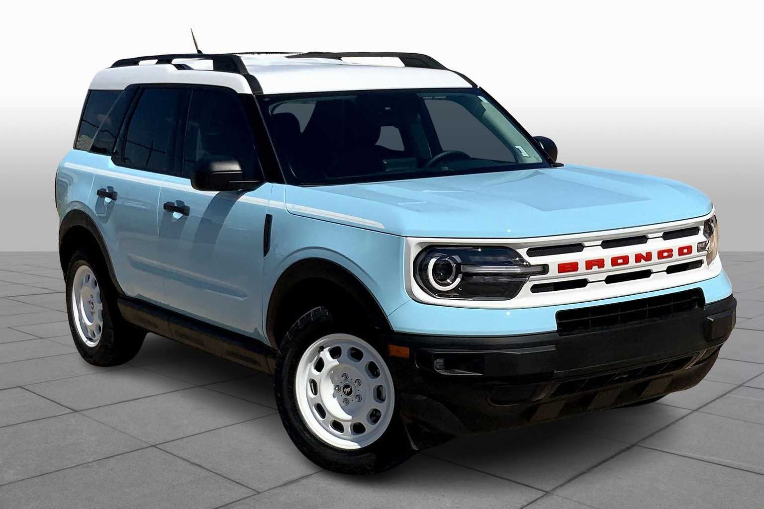 2024 Ford Bronco Sport Heritage photo 2