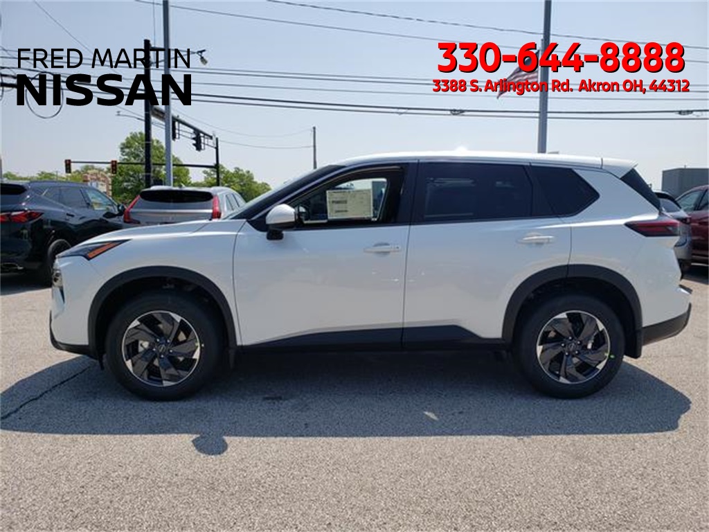 2025 Nissan Rogue SV photo 3