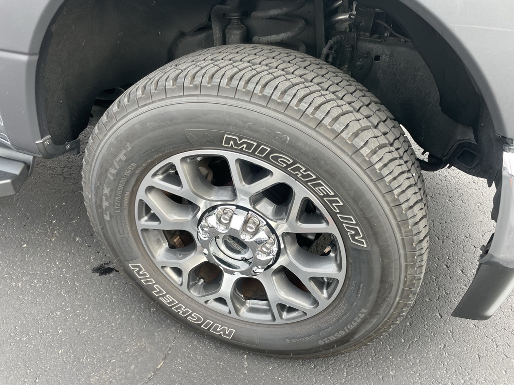 2021 Ford F-250 photo 3