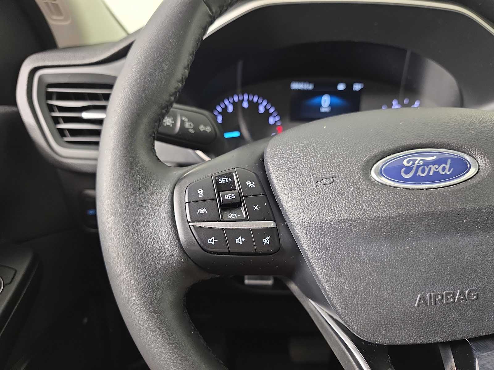 2022 Ford Escape SE photo 18