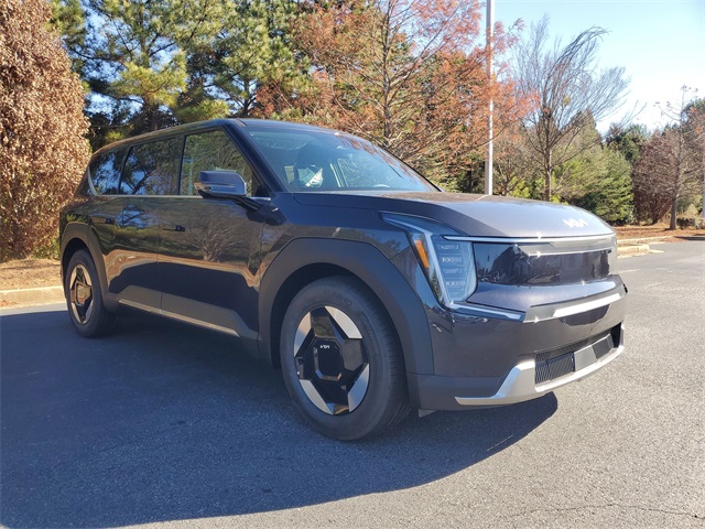 2026 Kia EV9 Light photo 2