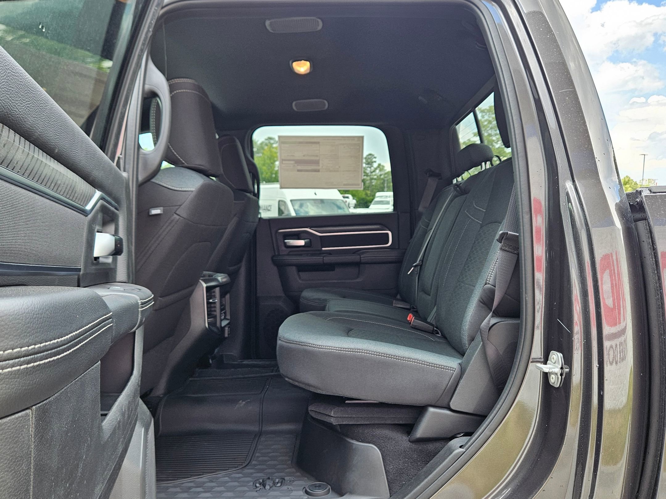 2026 Ram 2500 Big Horn photo 22