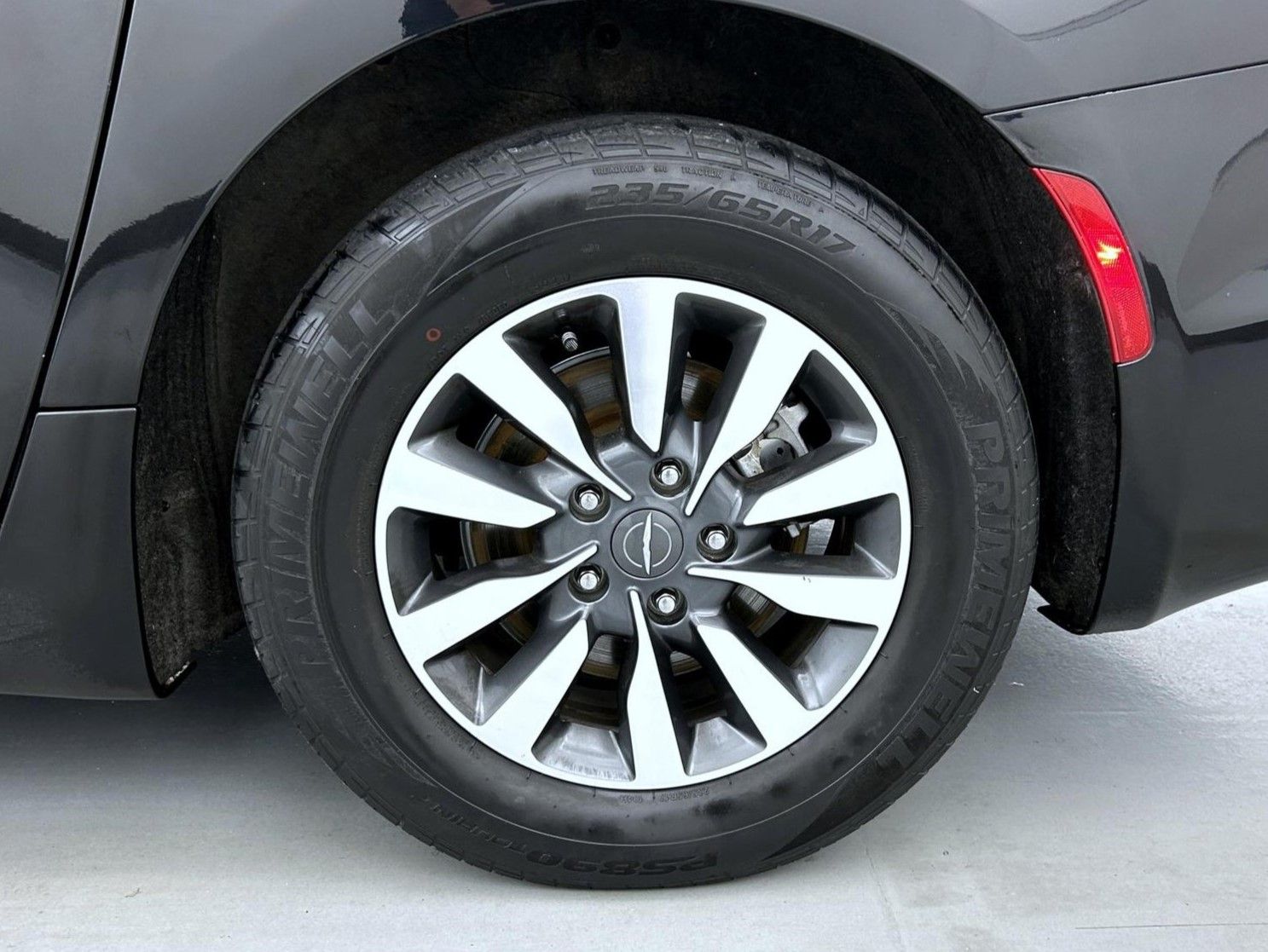 2021 Chrysler Pacifica Touring L photo 20