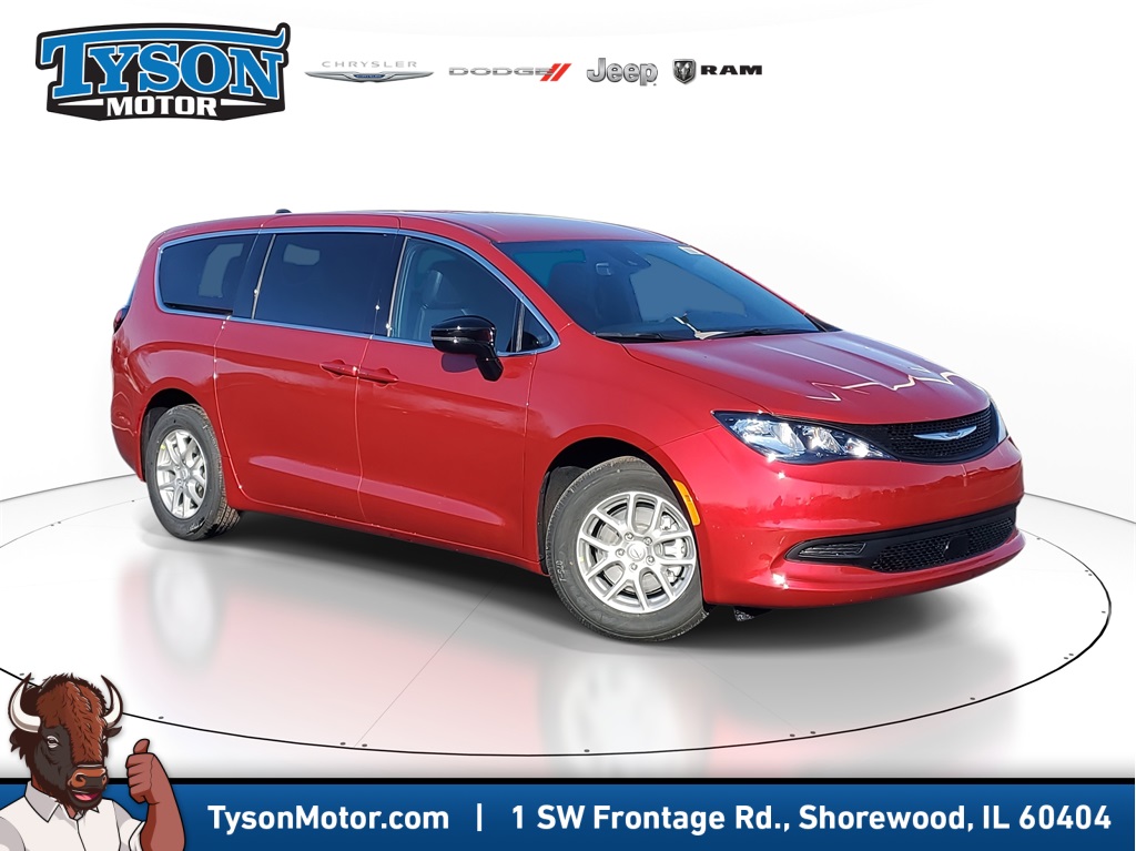 2026 Chrysler Voyager LX's photo