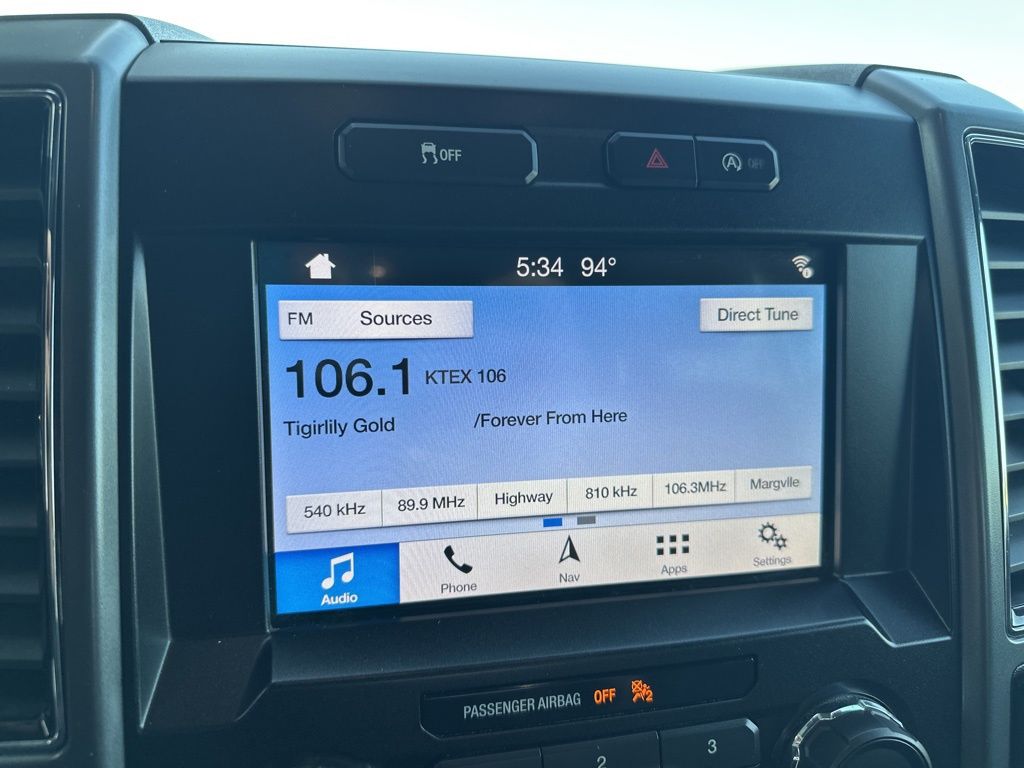 2019 Ford F-150 XLT photo 22