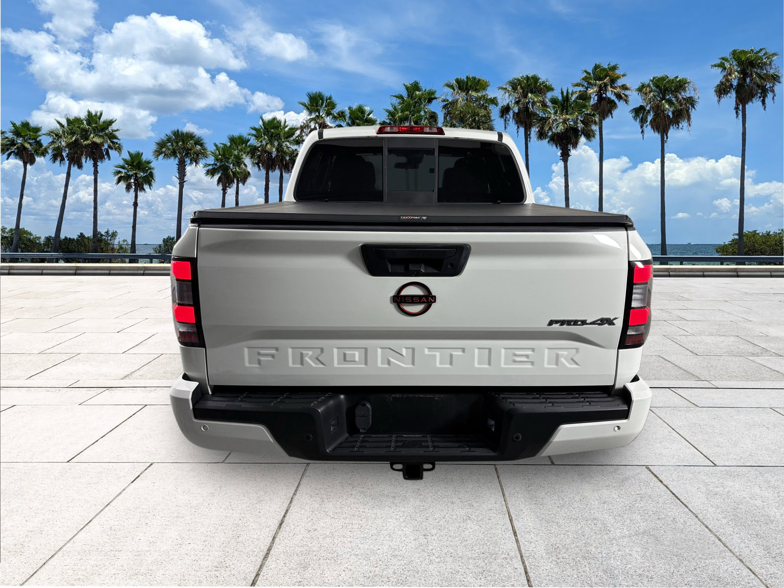 2022 Nissan Frontier PRO-4X photo 8