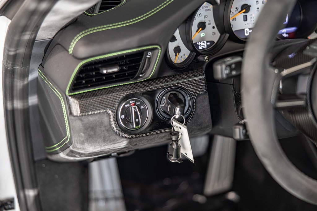 2019 PORSCHE 911 - Image 23