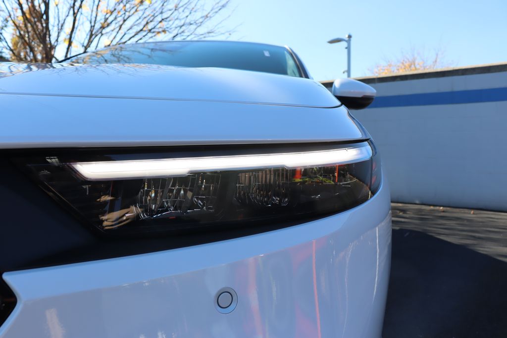 New 2025 Honda Accord Hybrid HYBRID TOURING 4D Sedan in Indianapolis 