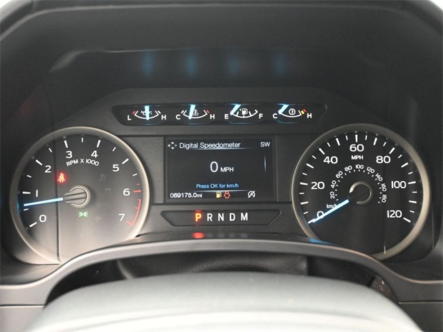 2020 Ford F-150 XLT photo 2