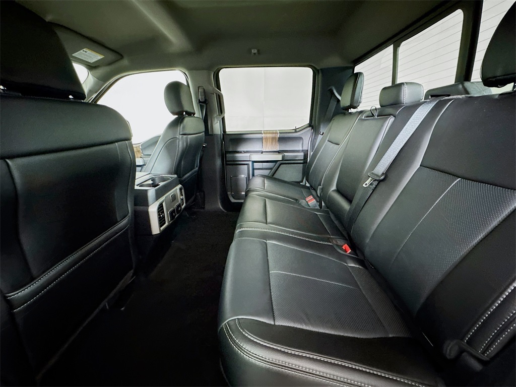 2020 Ford F-150 Lariat photo 13