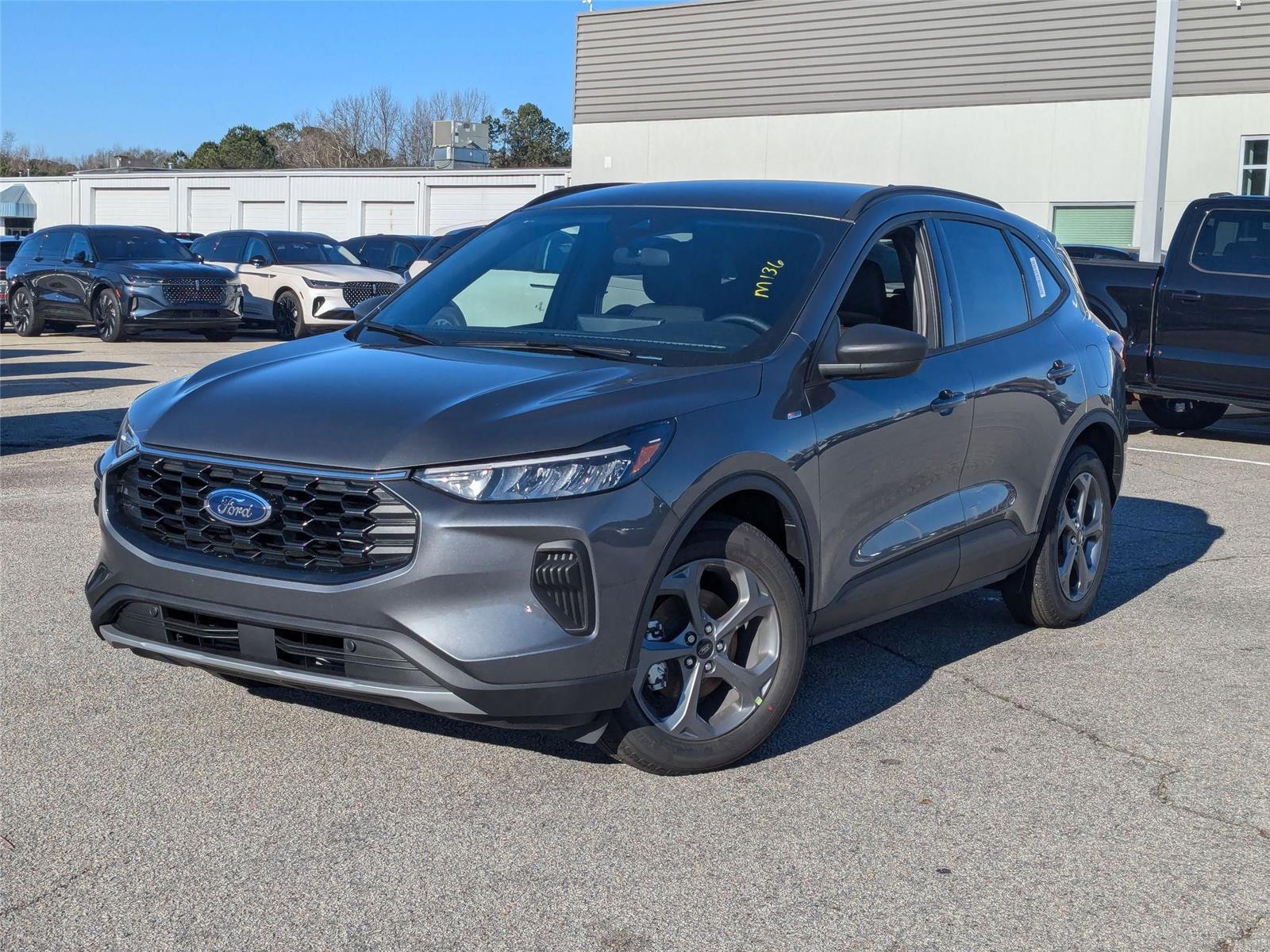 2025 Ford Escape ST-Line's photo