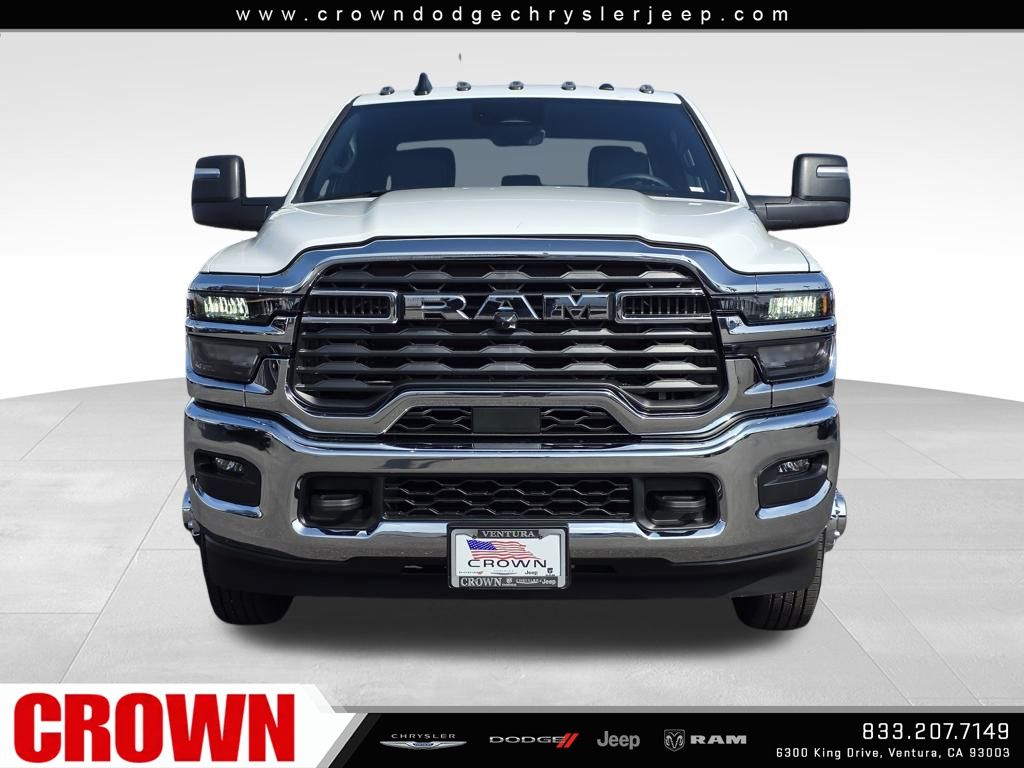 2026 Ram 3500 Tradesman photo 2
