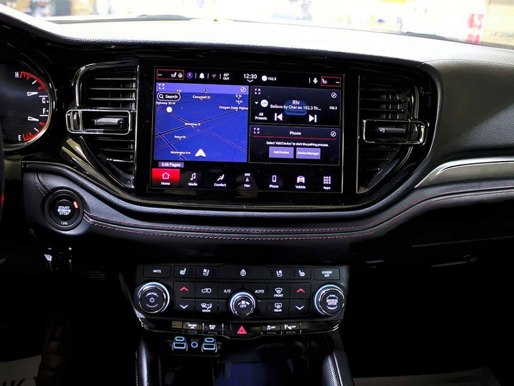 2022 Dodge Durango R/T photo 19