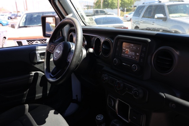 2021 Jeep Wrangler Unlimited Sport photo 18