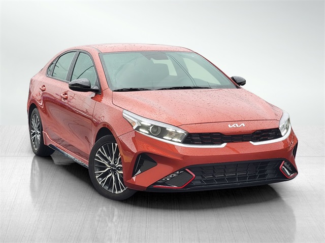 2023 Kia Forte GT-Line photo 2