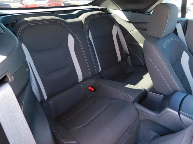 2024 Chevrolet Camaro 1LT photo 22