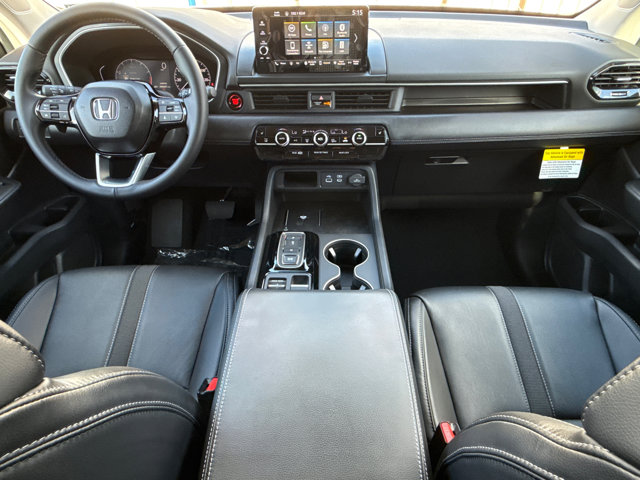 2025 Honda Pilot EX-L photo 4