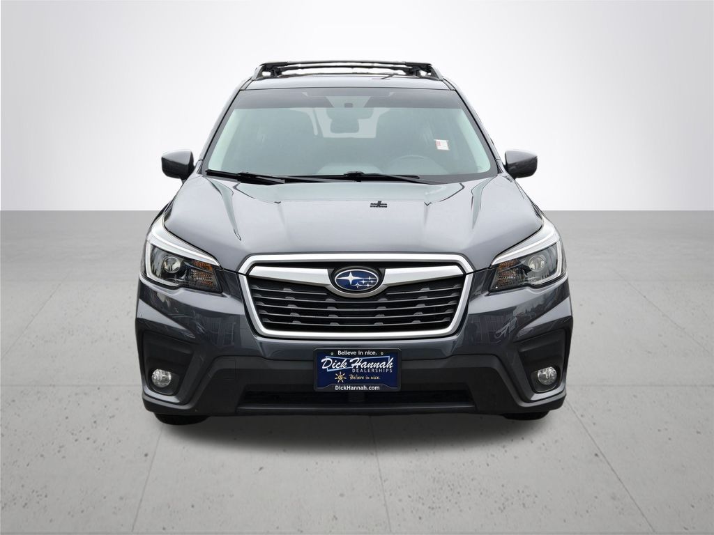 2021 Subaru Forester Premium photo 2